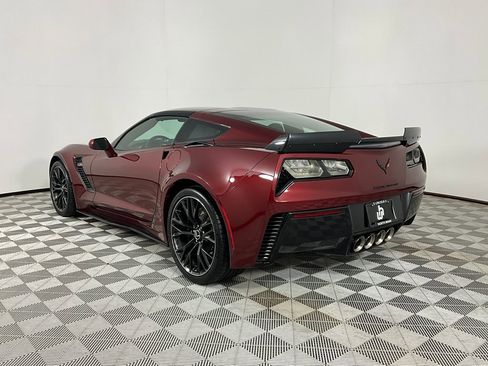 Used 2016 Chevrolet Corvette Z06 w/ 2LZ Preferred Equipment Group image 3