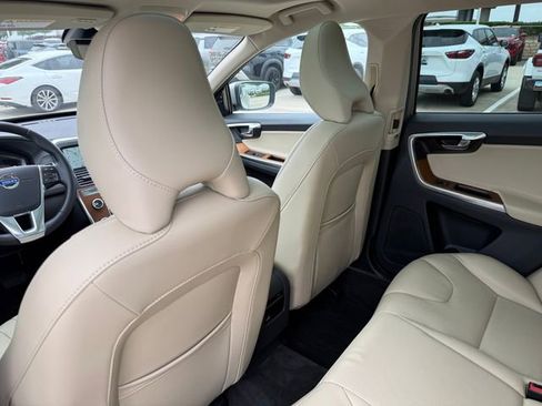 Used 2017 Volvo XC60 T5 Inscription w/ Preferred Option Package AWD/4WD image 26