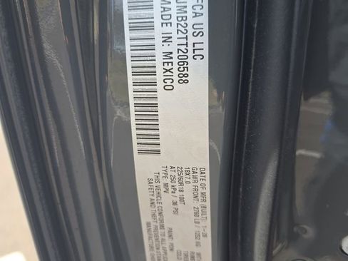 New 2026 Jeep Cherokee Laredo AWD/4WD image 28