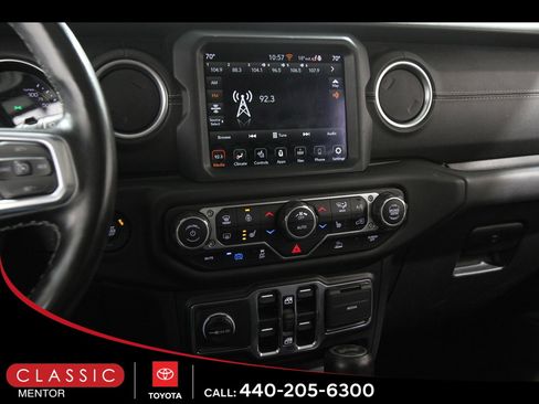 Used 2021 Jeep Wrangler Unlimited Sahara w/ Cold Weather Group image 10