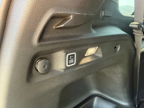 Used 2024 Jeep Grand Cherokee L Altitude AWD/4WD image 55