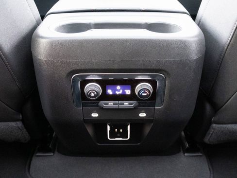 Used 2023 Chevrolet Tahoe RST image 18