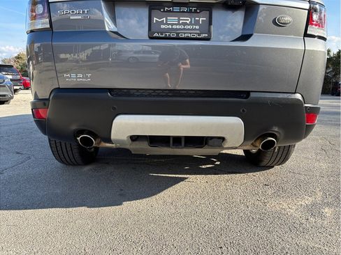 Used 2017 Land Rover Range Rover Sport HSE image 17