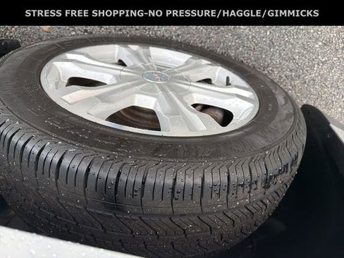 Used 2017 GMC Terrain SLE w/ Convenience Package image 12