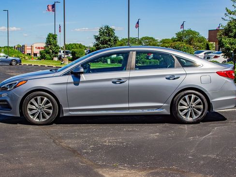 Used 2016 Hyundai Sonata Sport w/ Option Group 02 FWD image 5
