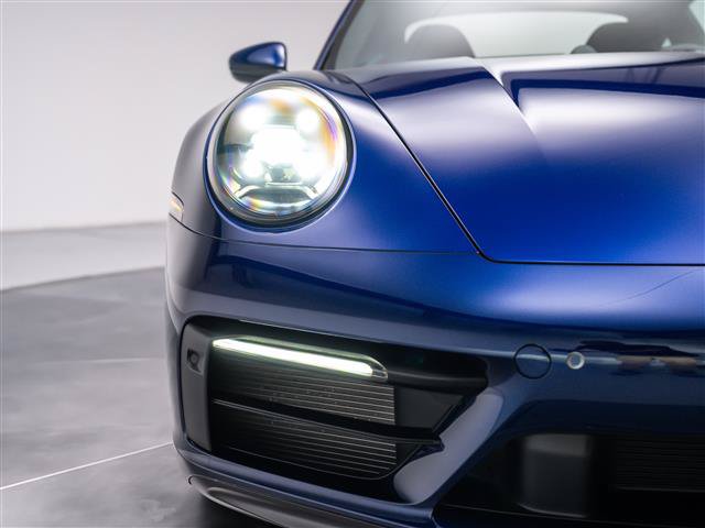 Used 2022 Porsche 911 Carrera GTS RWD image 10