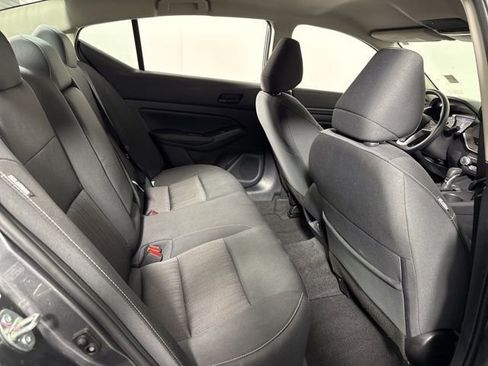 Used 2025 Nissan Altima 2.5 SV FWD image 19