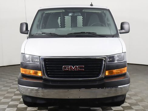 Used 2024 GMC Savana 2500 w/ Driver Convenience Package image 6