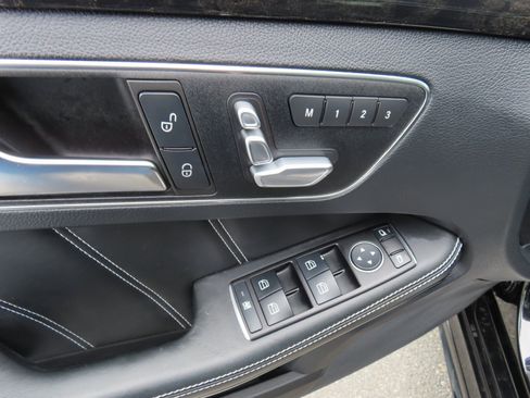 Used 2014 Mercedes-Benz E 63 AMG S-Model image 12