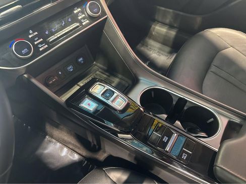 Used 2020 Hyundai Sonata SEL w/ Premium + Sunroof Package image 24