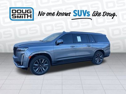 Used 2022 Cadillac Escalade ESV Sport Platinum w/ Heavy-Duty Trailer Package