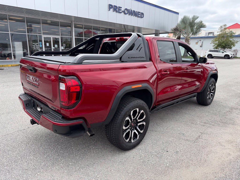 Used 2025 GMC Canyon AT4 w/ Nightfall Edition AWD/4WD image 4