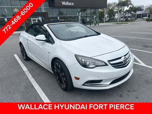 Used 2018 Buick Cascada Premium FWD image 2