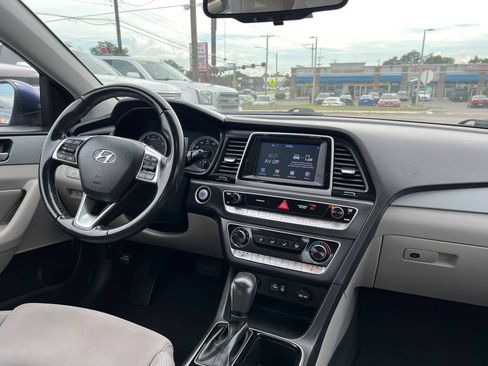 Used 2018 Hyundai Sonata SEL FWD image 14