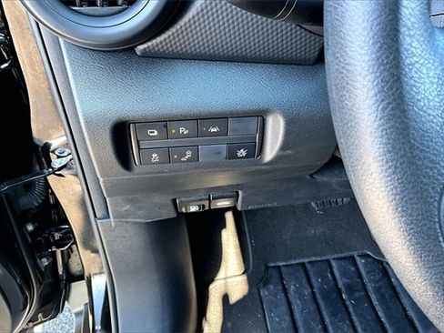 Certified 2024 Nissan Kicks S image 24