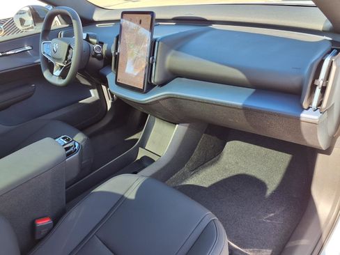 New 2026 Volvo EX30 Plus image 8
