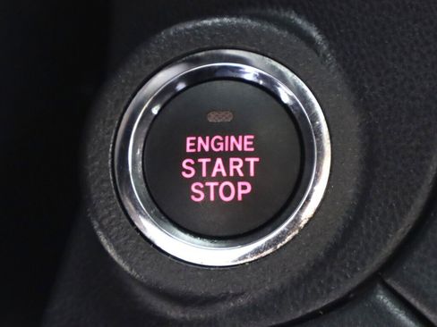 Used 2022 Subaru Outback Limited image 24