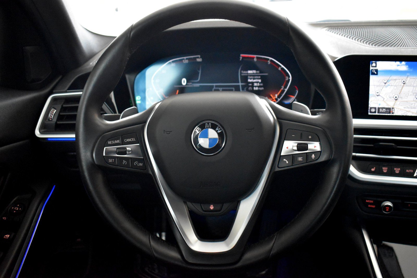 Used 2019 BMW 330i xDrive Sedan w/ Driving Assistance Package AWD/4WD image 12