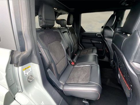 Used 2024 Ford Bronco Raptor w/ Interior Carbon Fiber Pack 6 image 25