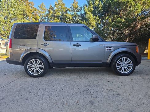 Used 2010 Land Rover LR4 HSE image 6