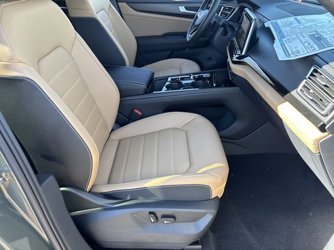 New 2026 Volkswagen Atlas Cross Sport SEL image 8