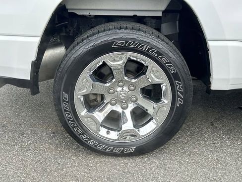 Used 2023 RAM 1500 Big Horn AWD/4WD image 12
