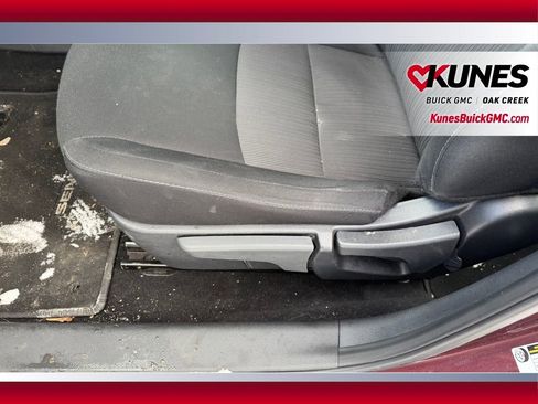 Used 2025 Nissan Sentra SV image 8