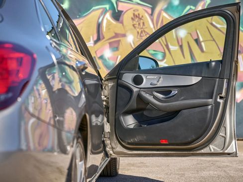 Used 2019 Mercedes-Benz C 300 C 300 Sedan 4D image 29