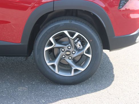 New 2026 Chevrolet Trax LT w/ Driver Confidence Package FWD image 19