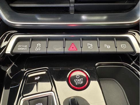 Used 2022 Audi e-tron GT Prestige w/ Prestige Package AWD/4WD image 24