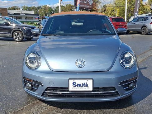 Used 2019 Volkswagen Beetle 2.0T Final Edition SEL image 2