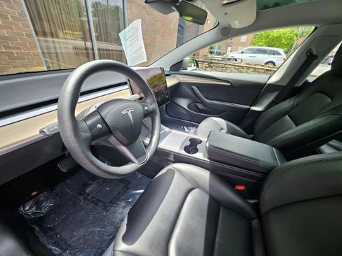 Used 2023 Tesla Model 3 Standard Range RWD image 30