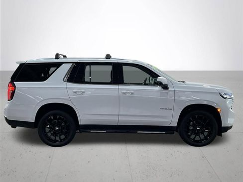 Used 2022 Chevrolet Tahoe LT w/ Luxury Package image 9