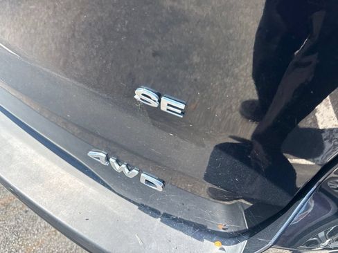 Used 2020 Ford EcoSport SE AWD/4WD image 6