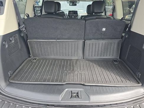 Certified 2024 Nissan Armada SL w/ Captain's Chairs Package RWD image 2