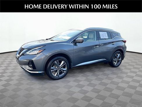 Used 2020 Nissan Murano Platinum FWD image 2