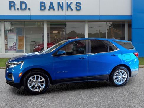 Certified 2024 Chevrolet Equinox LT FWD image 2