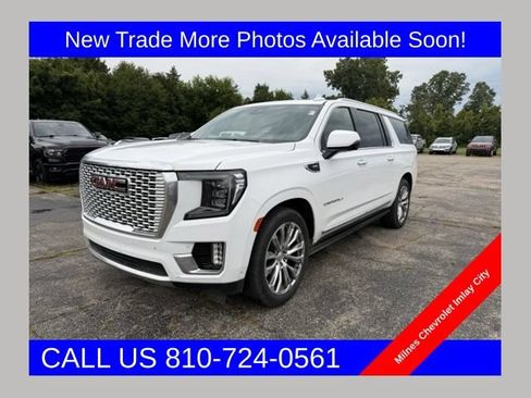 Certified 2023 GMC Yukon XL Denali w/ Denali Reserve Package AWD/4WD image 1