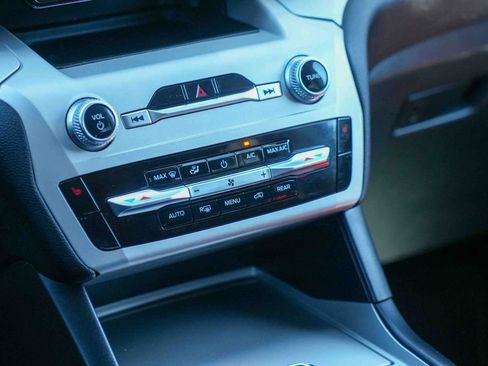 Certified 2023 Ford Explorer XLT AWD/4WD image 26