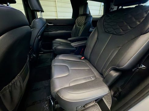 Used 2021 Hyundai Palisade Calligraphy w/ Cargo Package FWD image 13