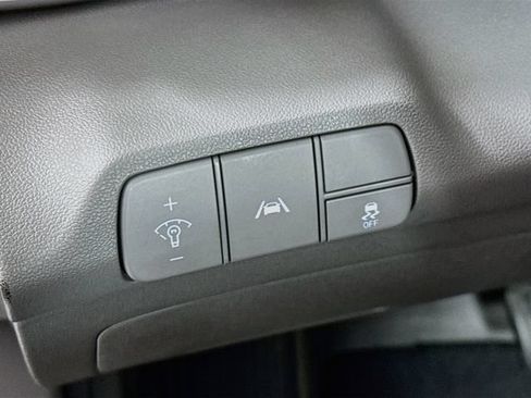 Used 2023 Hyundai Elantra SEL w/ Convenience Package FWD image 15