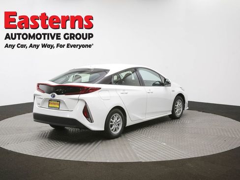 Used 2018 Toyota Prius Prime Plus image 39
