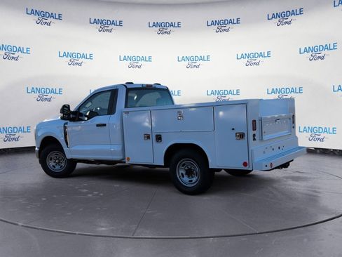 New 2026 Ford F250 XL w/ XL Chrome Package image 9