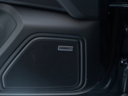 Certified 2026 Porsche Macan AWD/4WD image 22