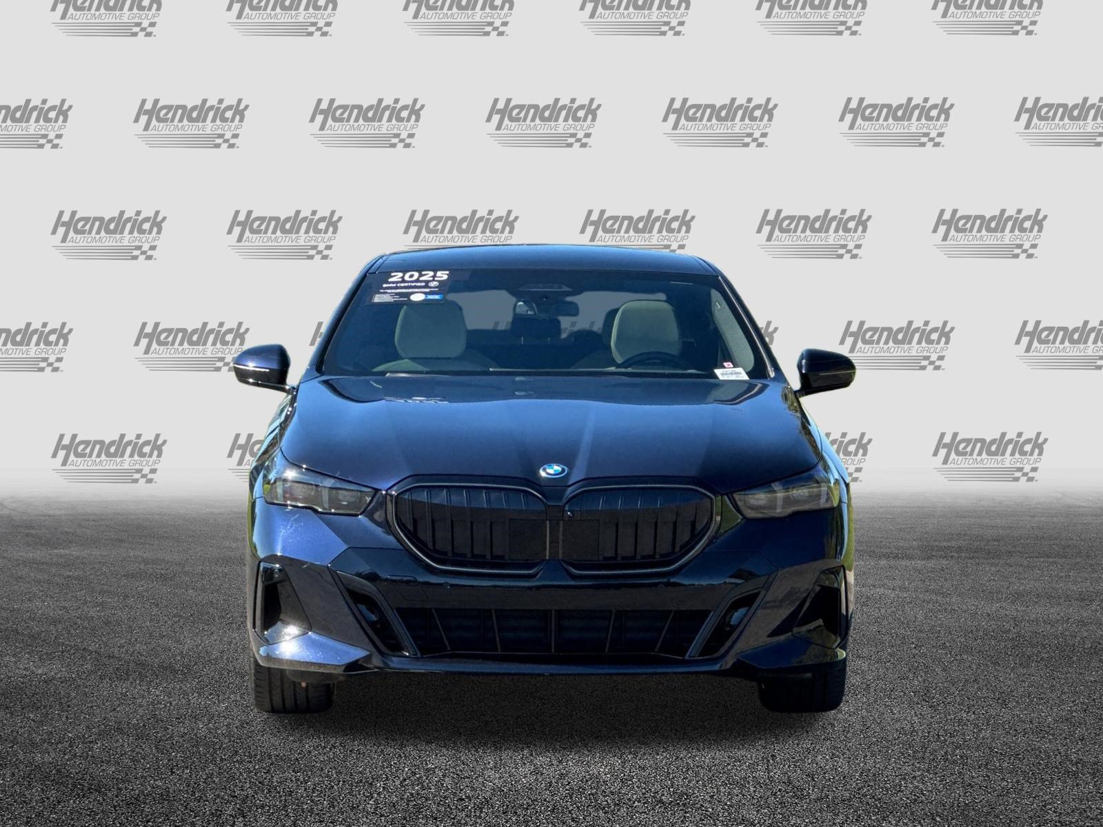 Certified 2025 BMW 550e xDrive w/ Premium Package AWD/4WD image 10