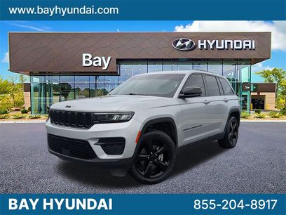 Used 2023 Jeep Grand Cherokee Altitude