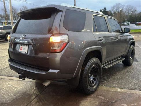 Certified 2017 Toyota 4Runner SR5 image 8