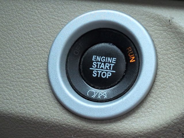 Used 2017 RAM 1500 Laramie Longhorn RWD image 33