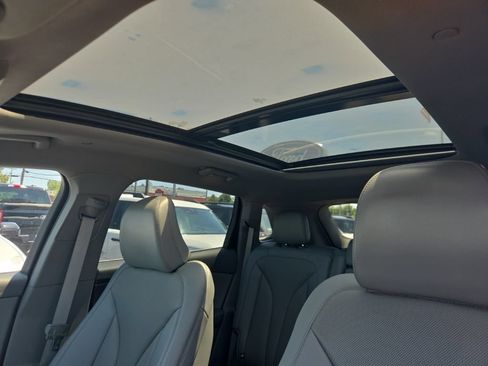 Used 2022 Lincoln Nautilus Reserve AWD/4WD image 17