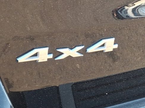 Used 2017 Jeep Grand Cherokee Limited image 33